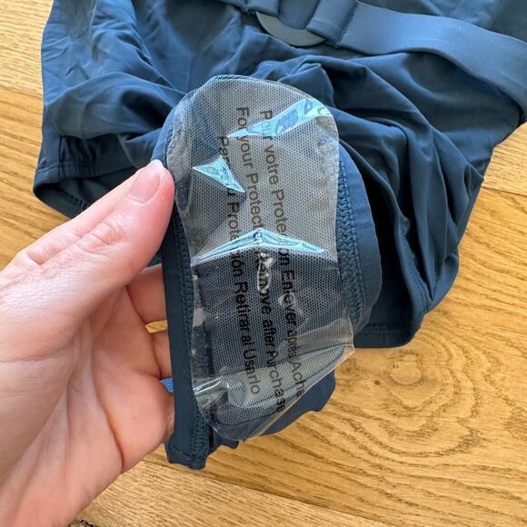 Jantzen - One Piece Belted Swimsuit in Blue - Picture 2 of 6